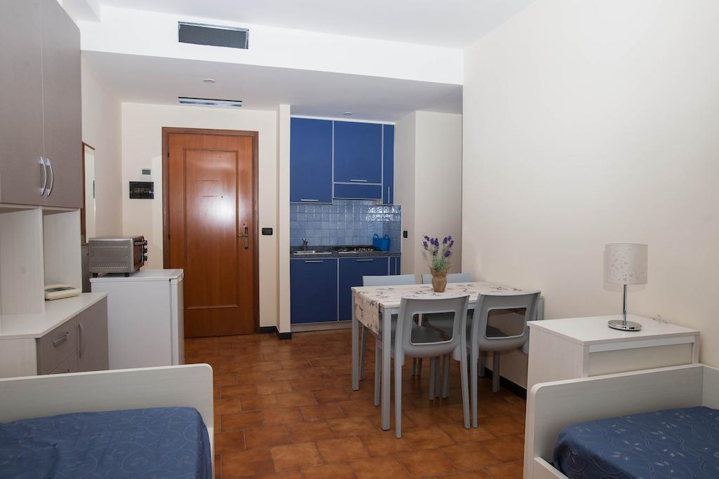 Rta Marina Aparthotel 3*