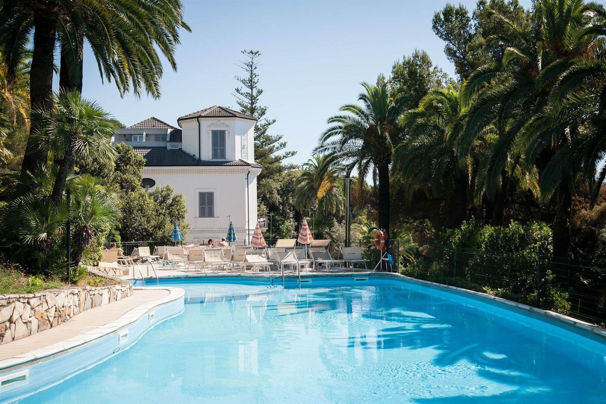 Aparthotel Rta Marina 3*